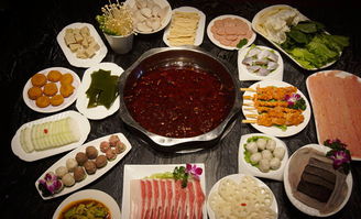 火鍋食材生產(chǎn)廠家?guī)闾剿髦黝}火鍋獨(dú)領(lǐng)風(fēng)騷的奧秘