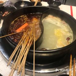 鋼管廠五區小郡肝火鍋串串香（南湖店） 串串與熱鍋的靈魂碰撞